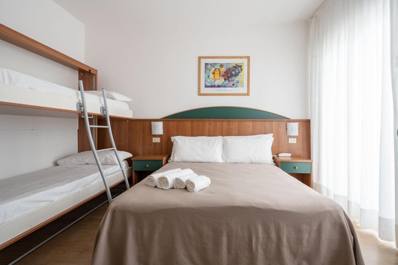 Hotel Boston 3 Stelle Superior Frontemare 利多迪迪耶索洛 外观 照片